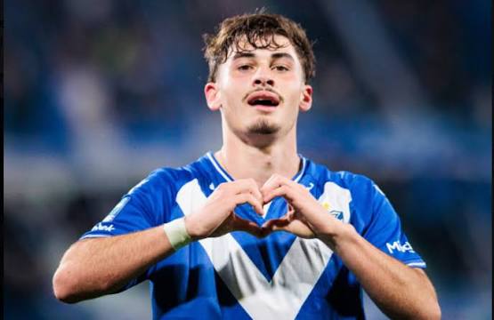 Juan Cruz Policella tuvo su bautismo goleador en Primera con&nbsp;Vélez